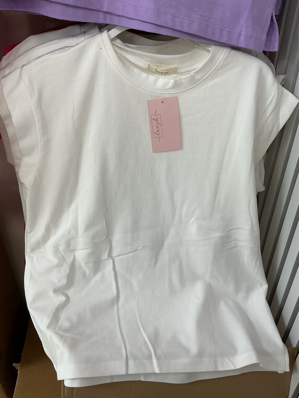 White short sleeve top – Lavish 31