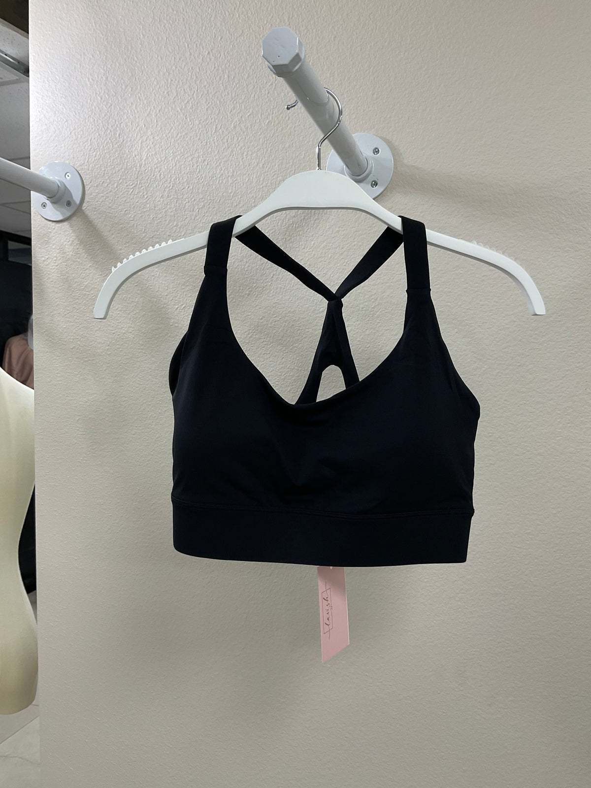 Adjustable black sports bra – Lavish 31