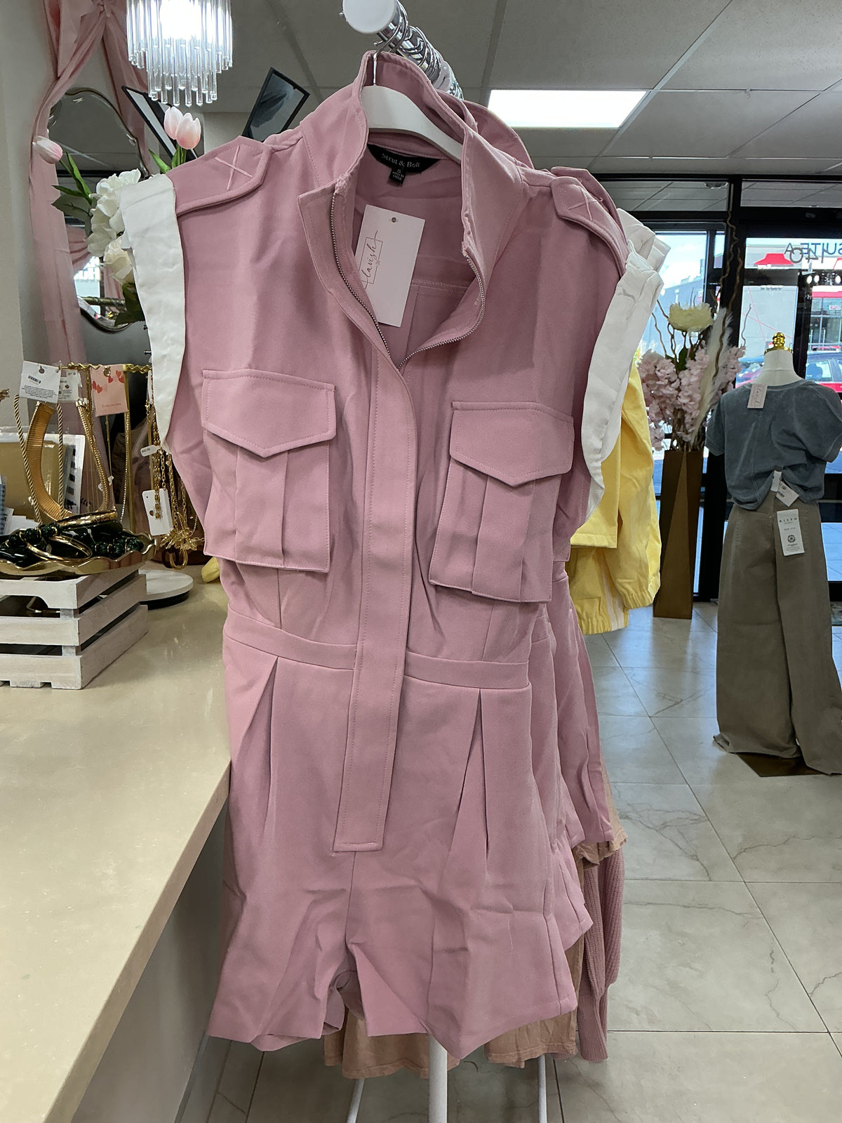 Pink button romper – Lavish 31