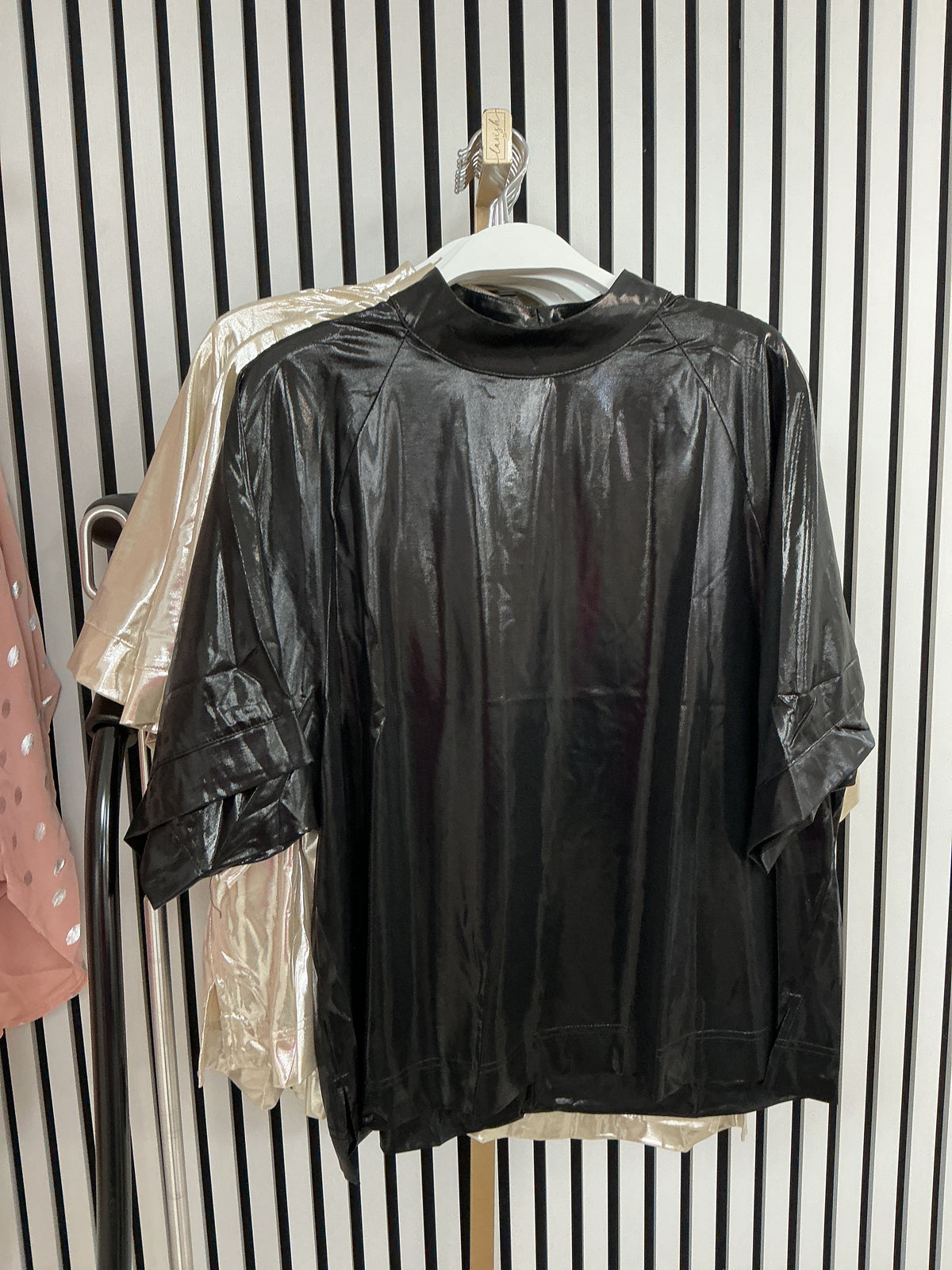 Black shimmer top – Lavish 31