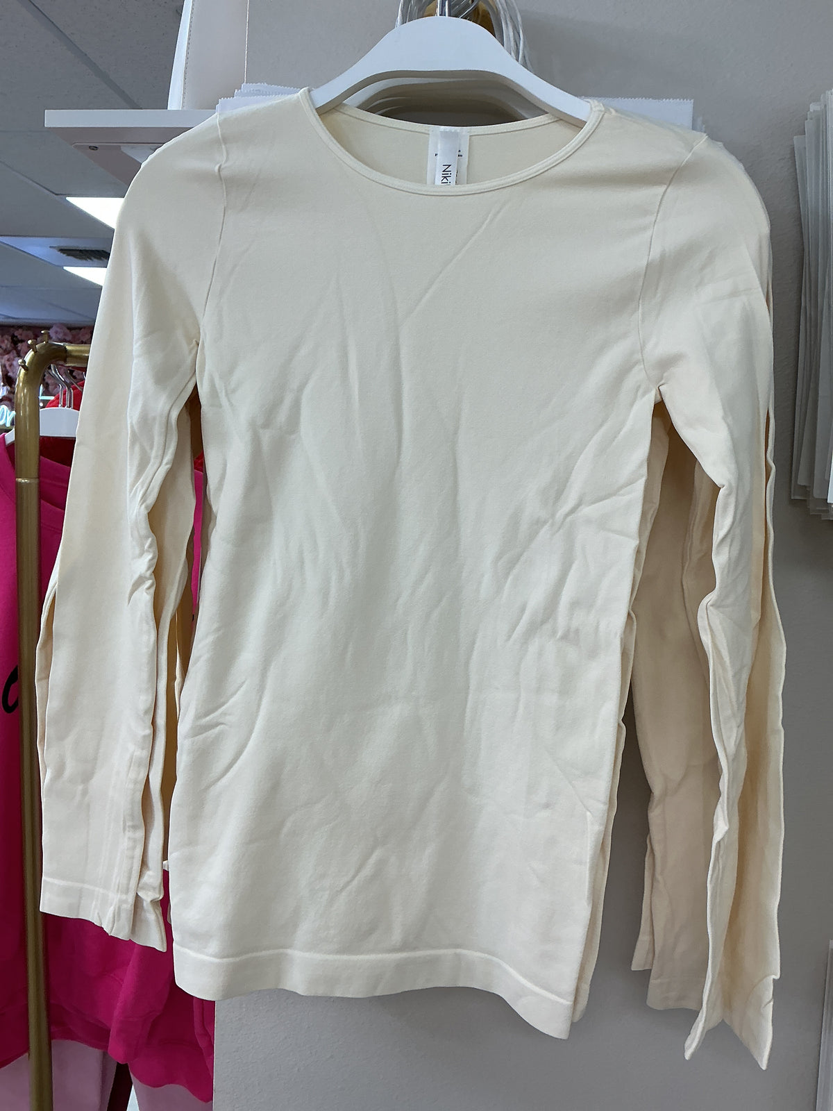 Cream long sleeve top – Lavish 31