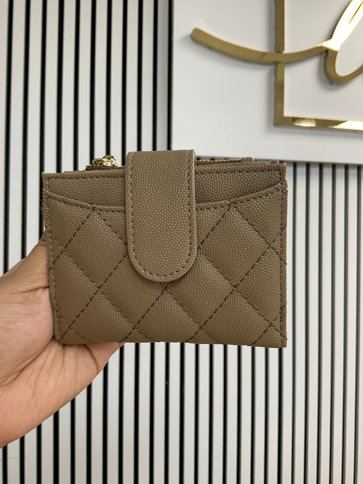 Brown wallet – Lavish 31