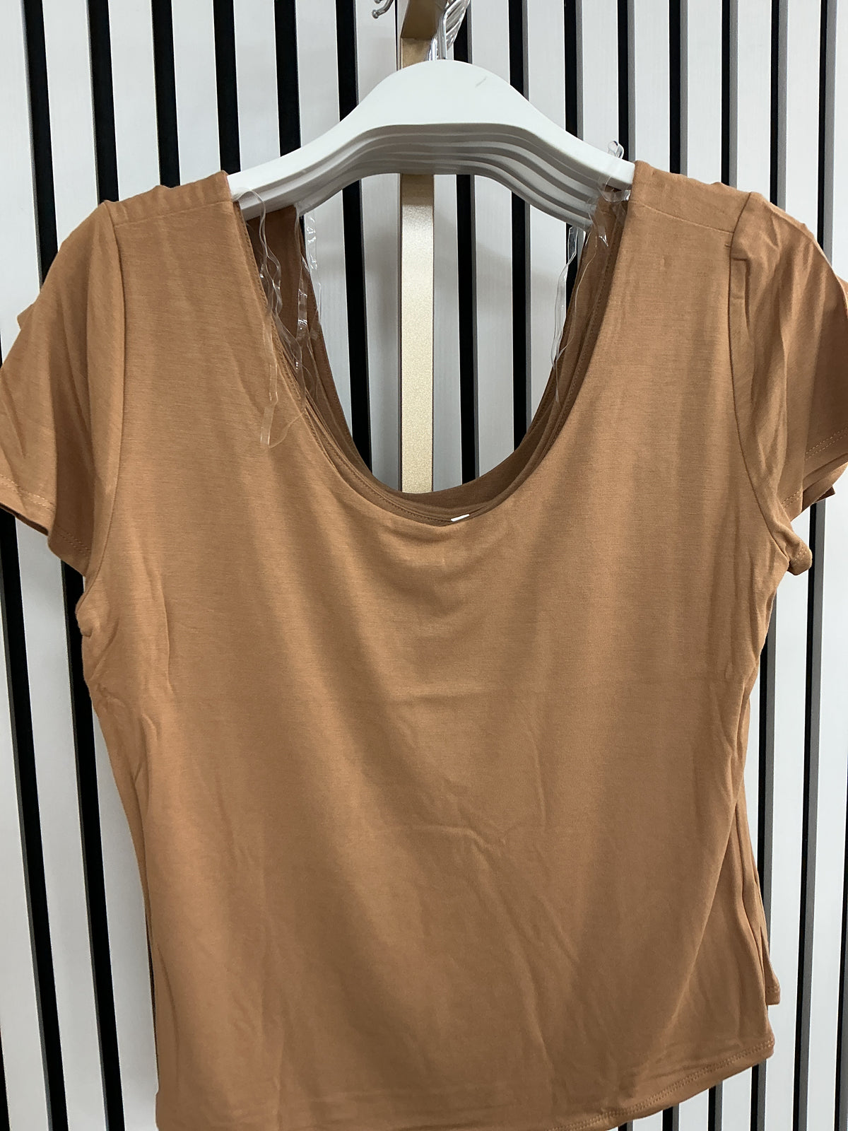Caramel brown scoop neck top – Lavish 31