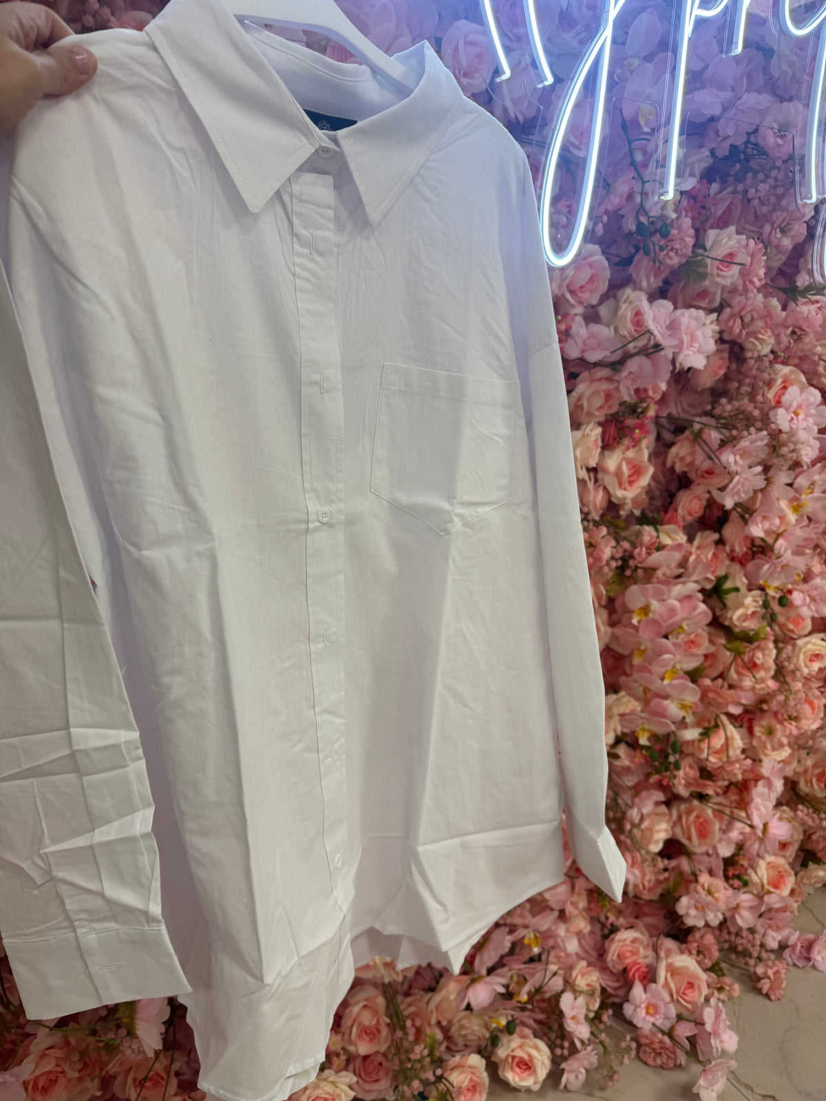 White button up white shirt – Lavish 31