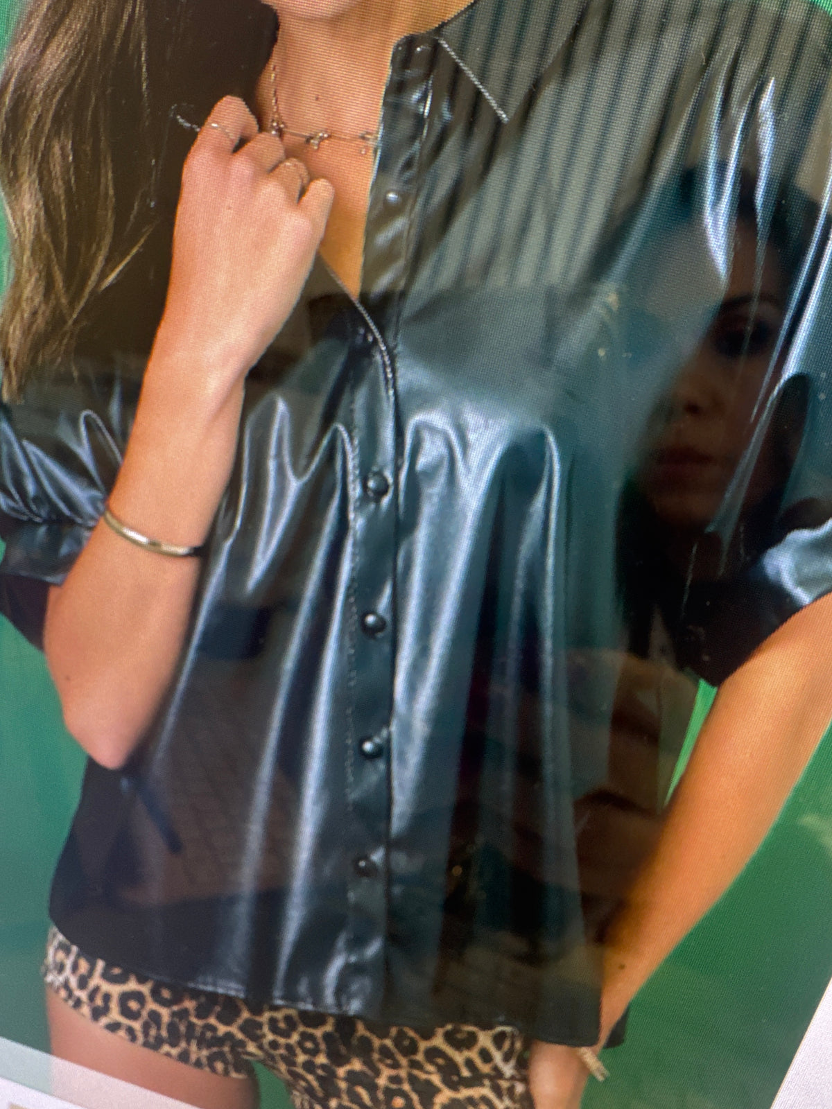 Black leather short sleeve top – Lavish 31
