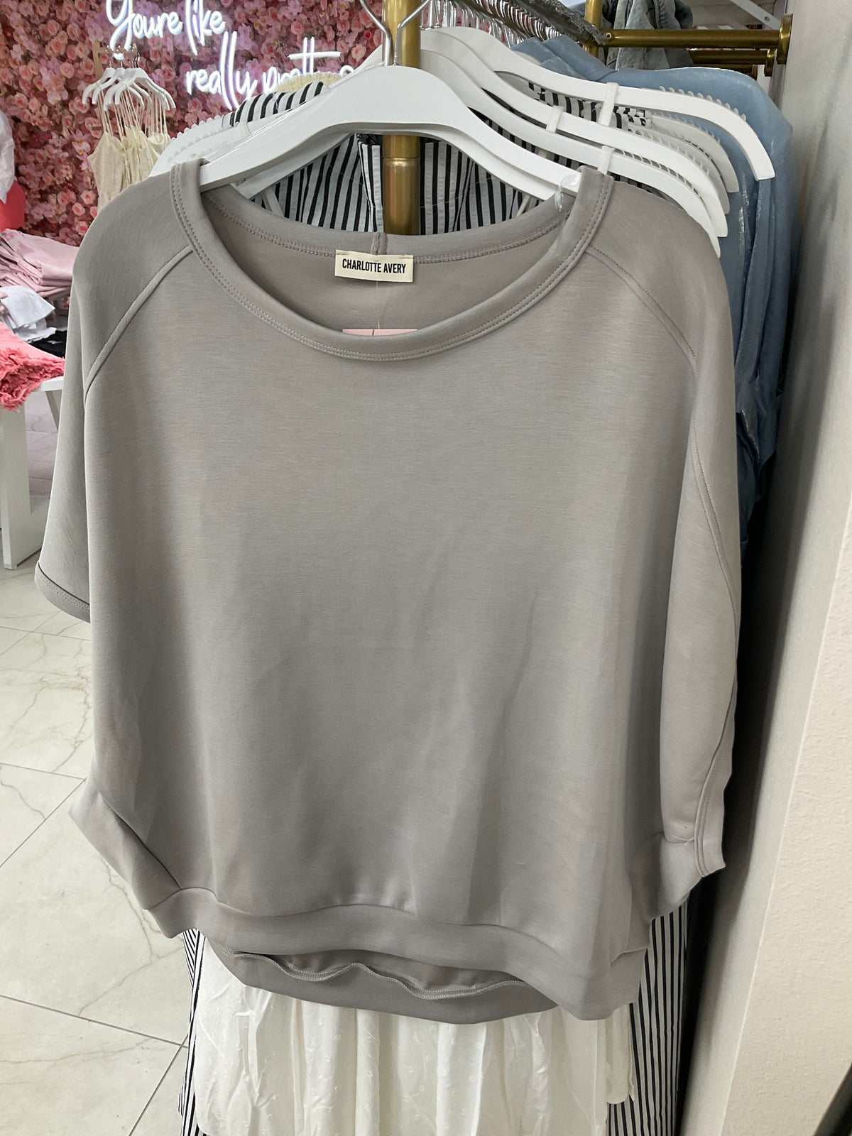 Grey charlotte avery loose fitting top – Lavish 31