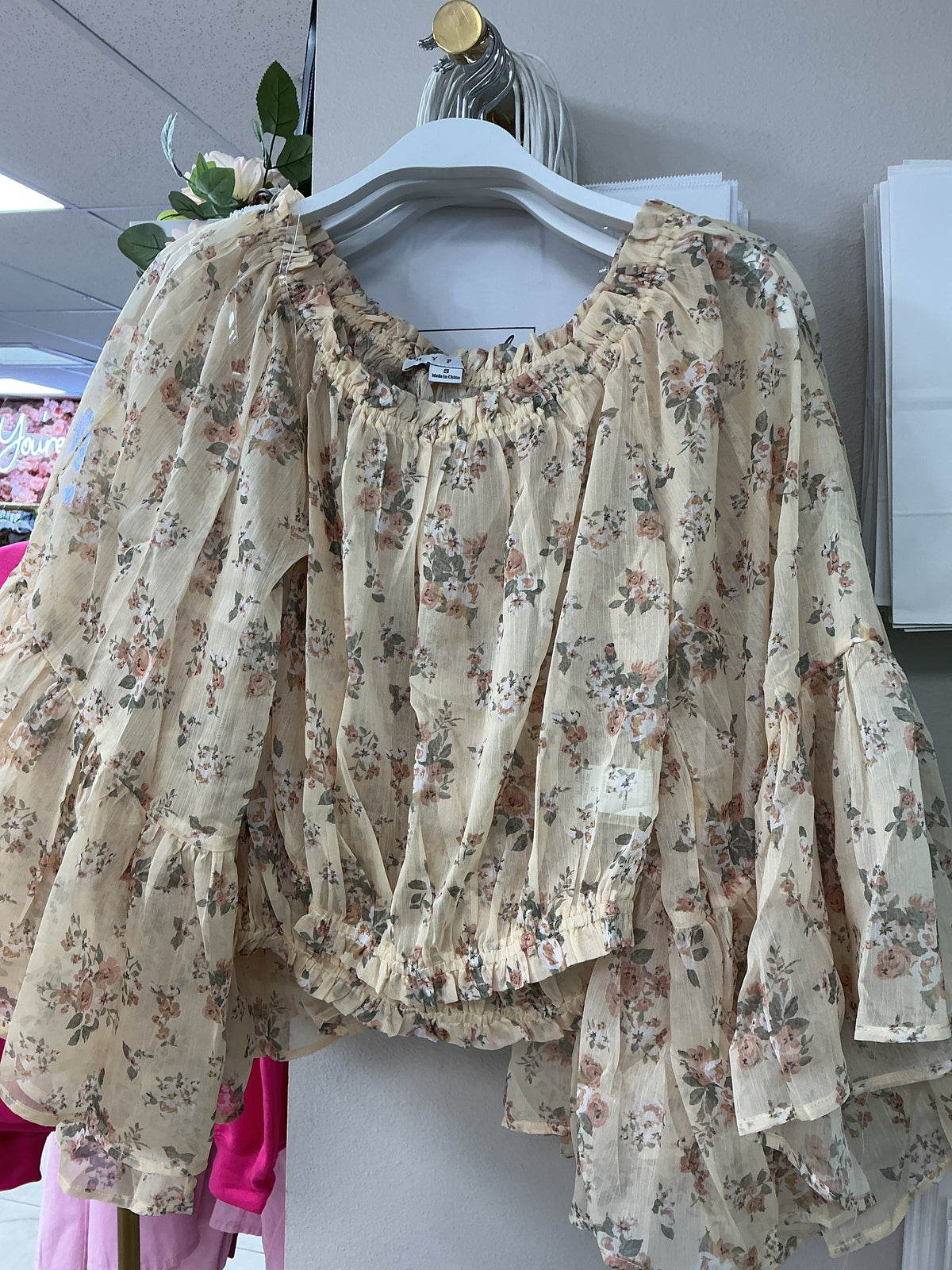 Cropped yellow floral top – Lavish 31