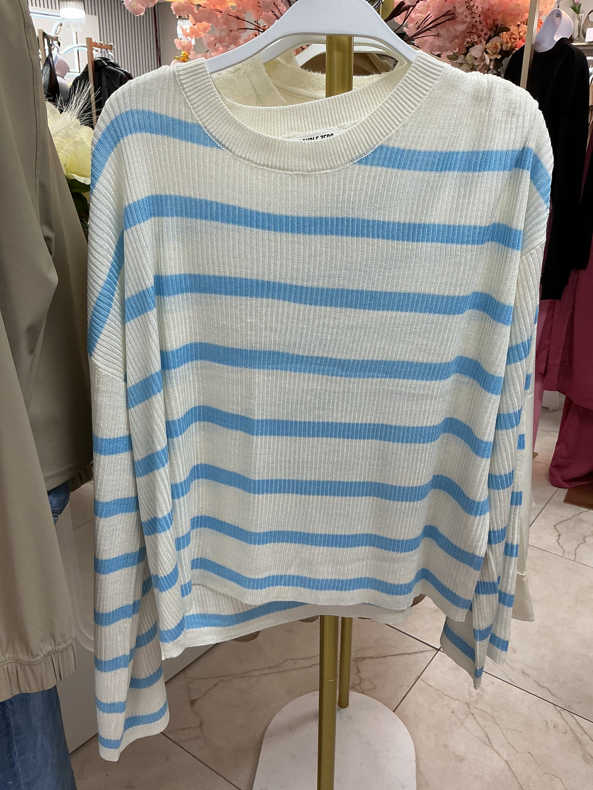 Blue striped top – Lavish 31