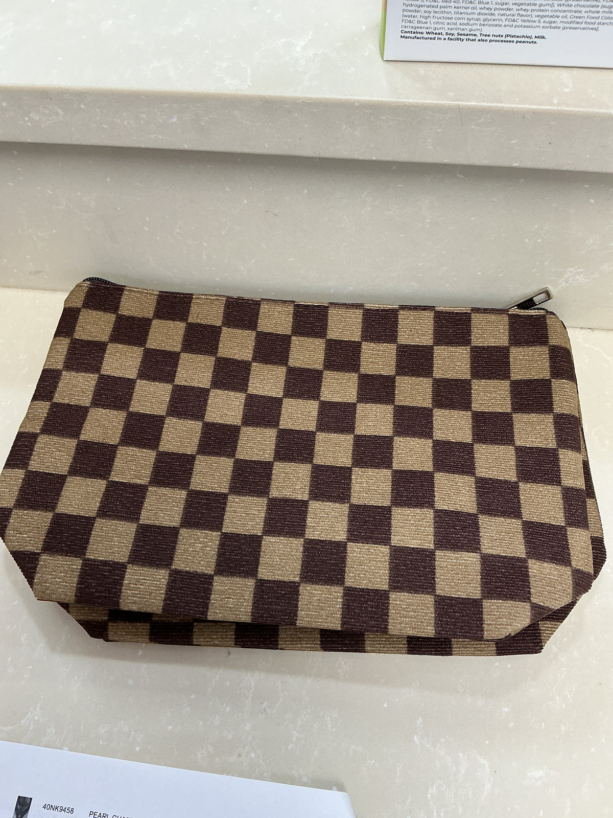 Brown checkered bag – Lavish 31