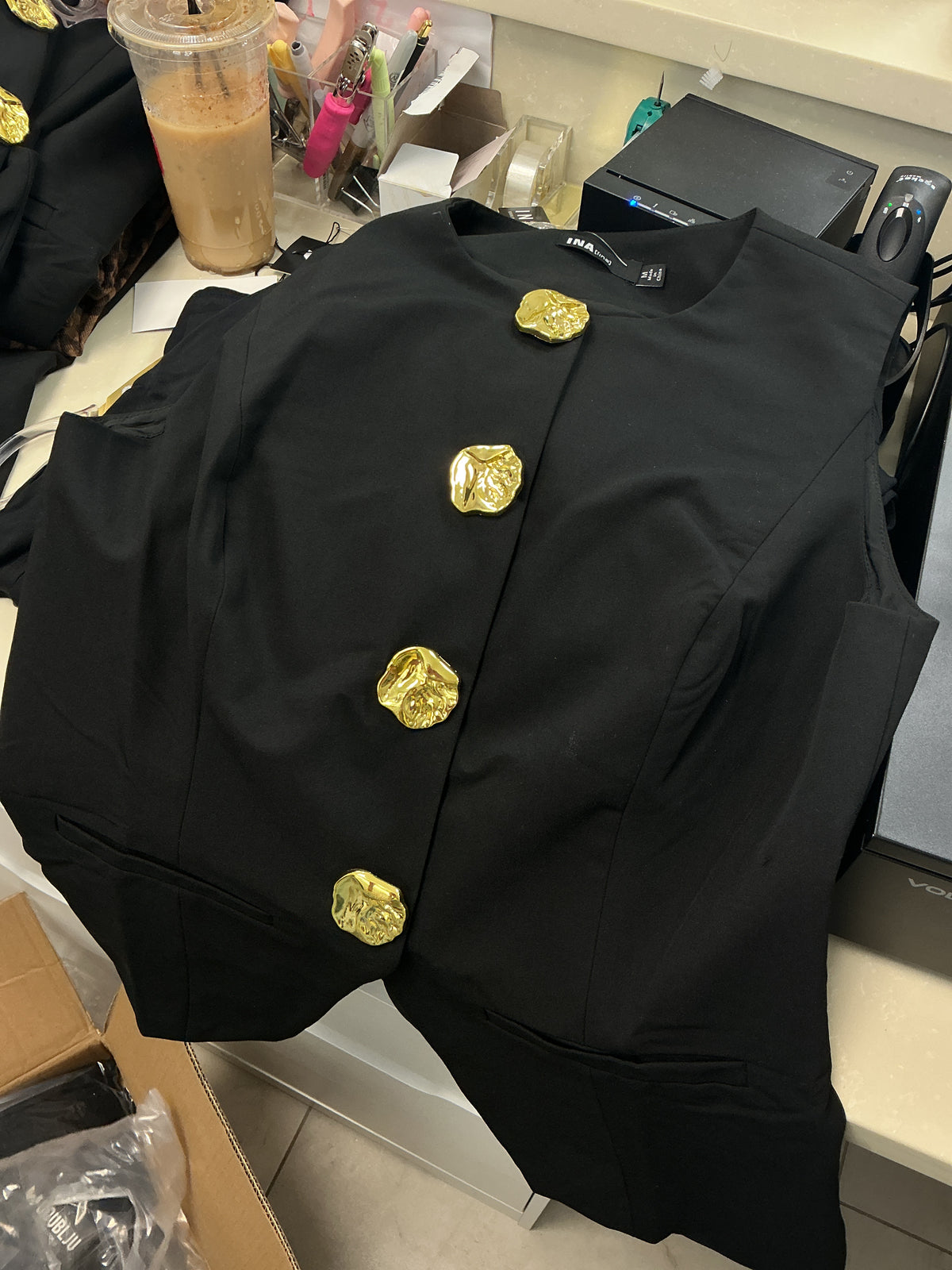 Black vest with gold button – Lavish 31