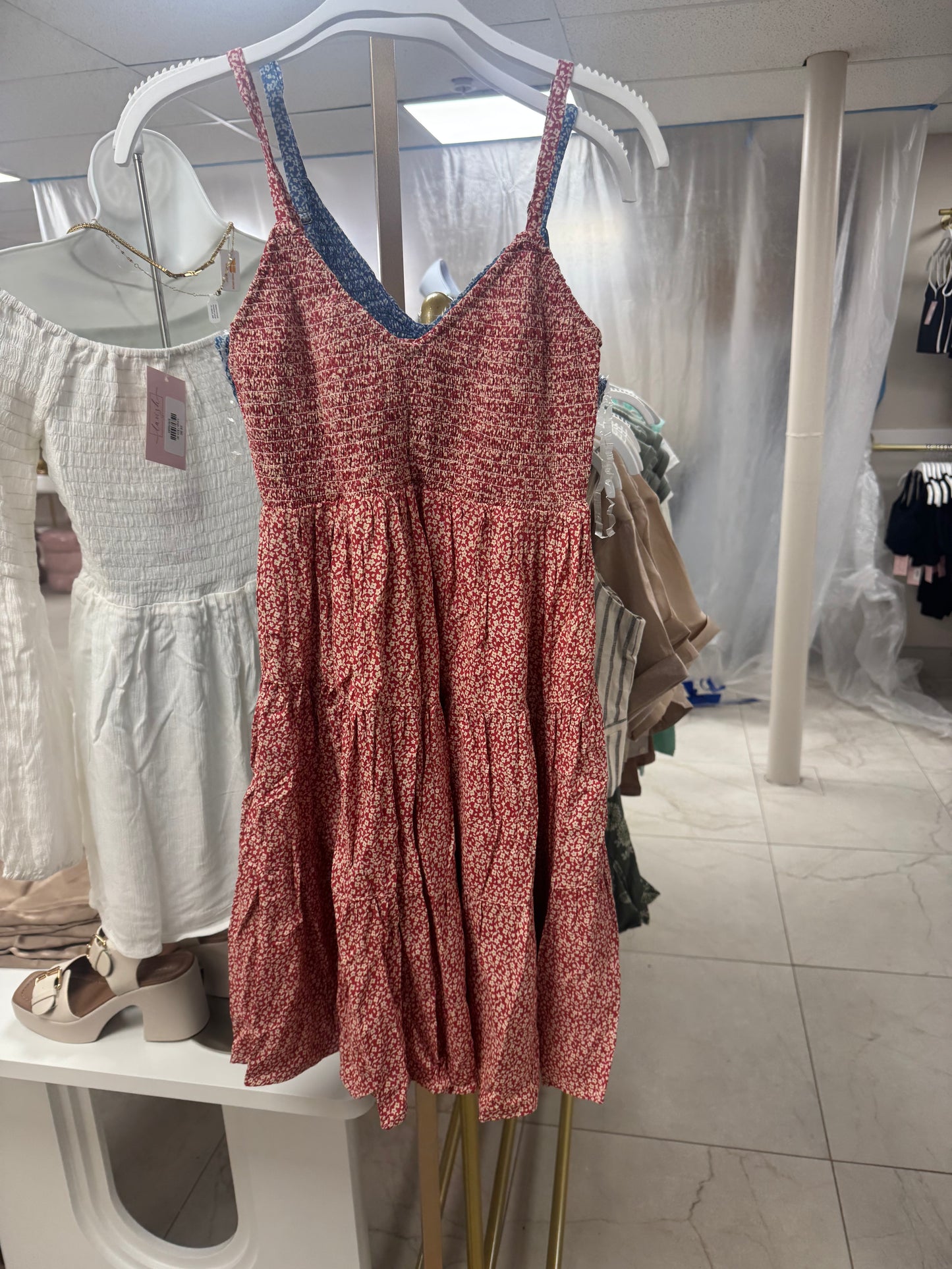Red flowy dress – Lavish 31