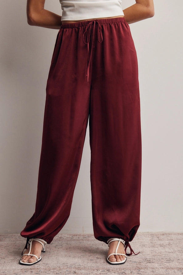 Burgundy satin flowy pants with an adjustable ankle scrunch – Lavish 31 (view 2)