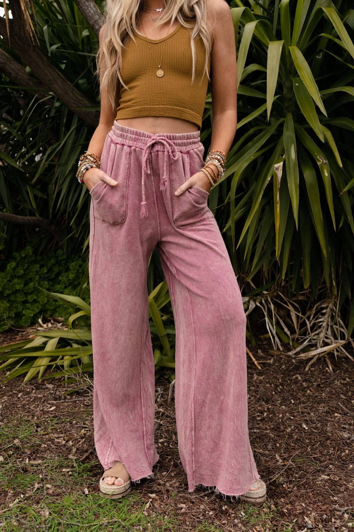Relaxing mauve pink/purple flowy pants – Lavish 31 (view 2)
