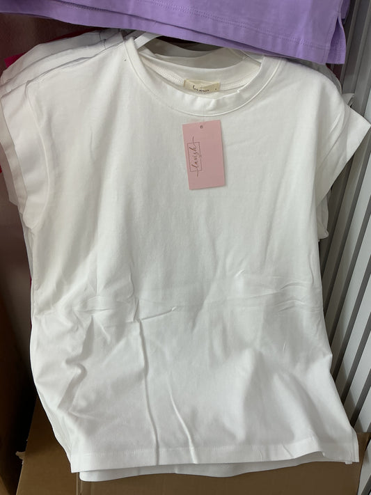 White short sleeve top – Lavish 31