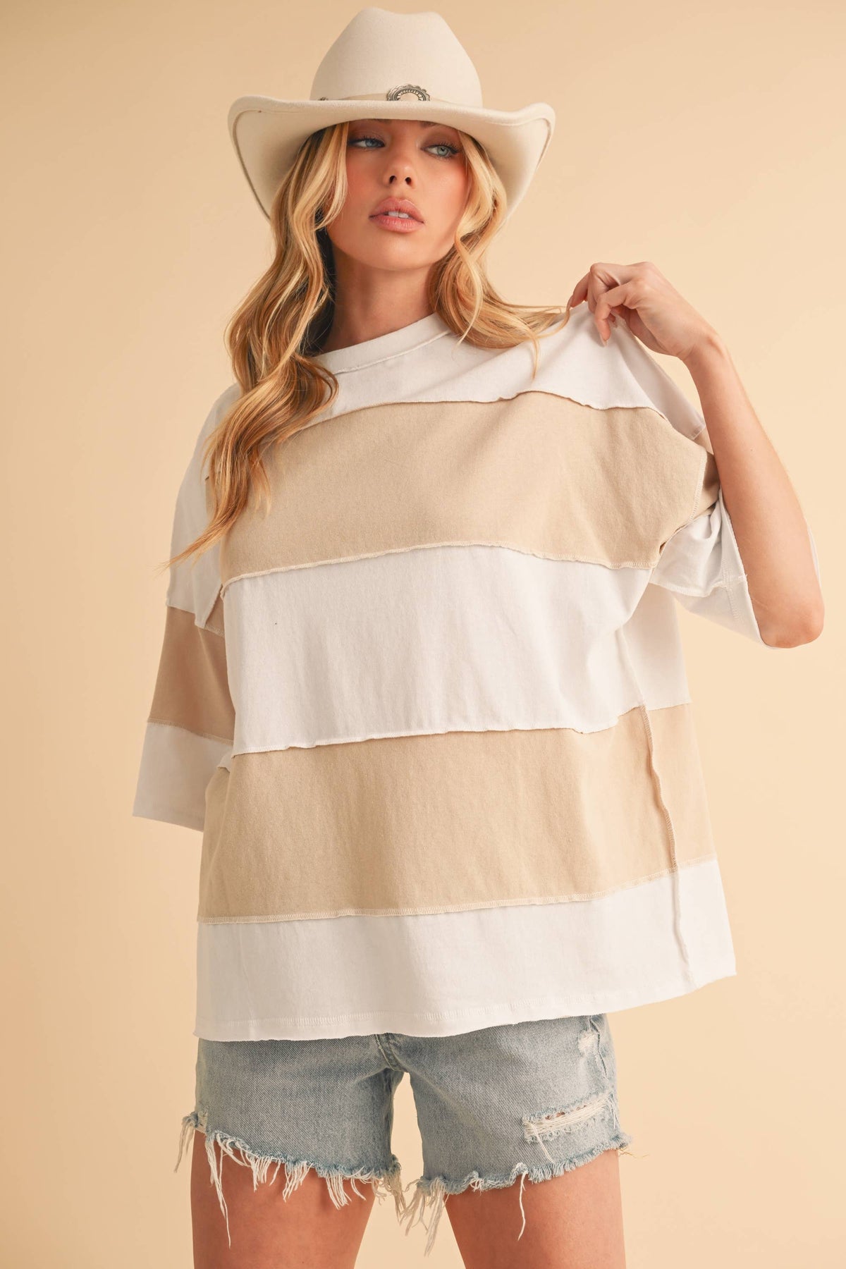 White and beige stripe top – Lavish 31