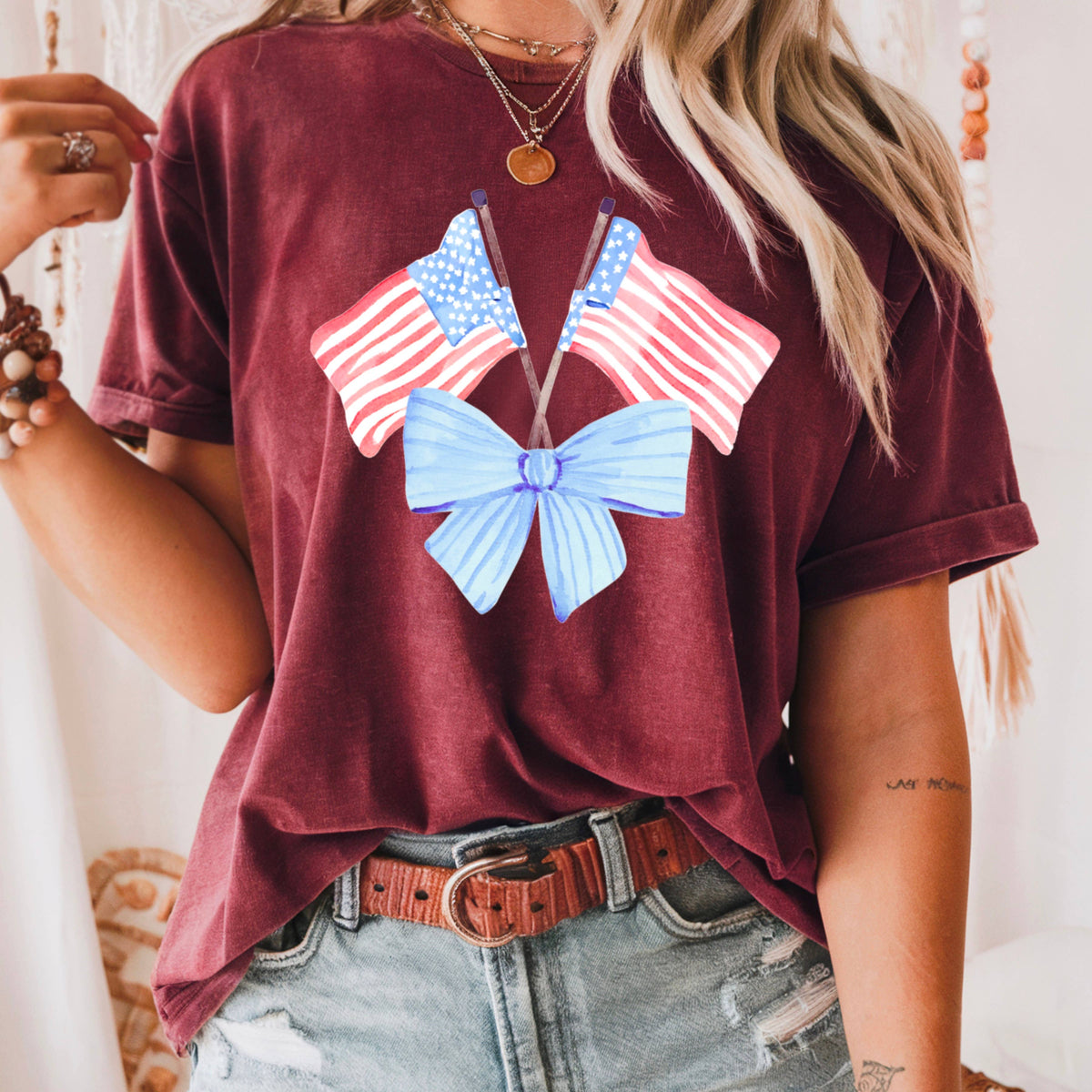 White Coquette American Flag, July 4th Graphic Tee, Gildan – Lavish 31 (view 19)