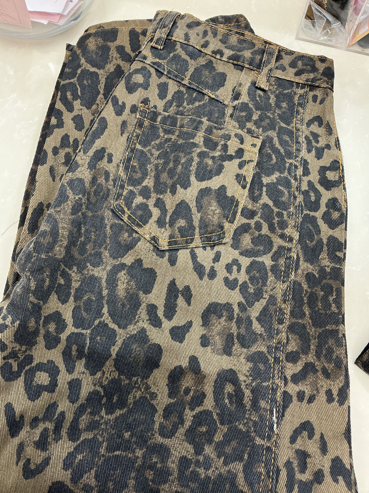 Cheetah barrel jeans – Lavish 31