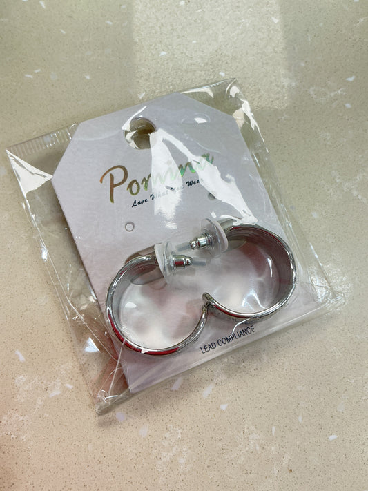 Silver small hoop earrings – Lavish 31