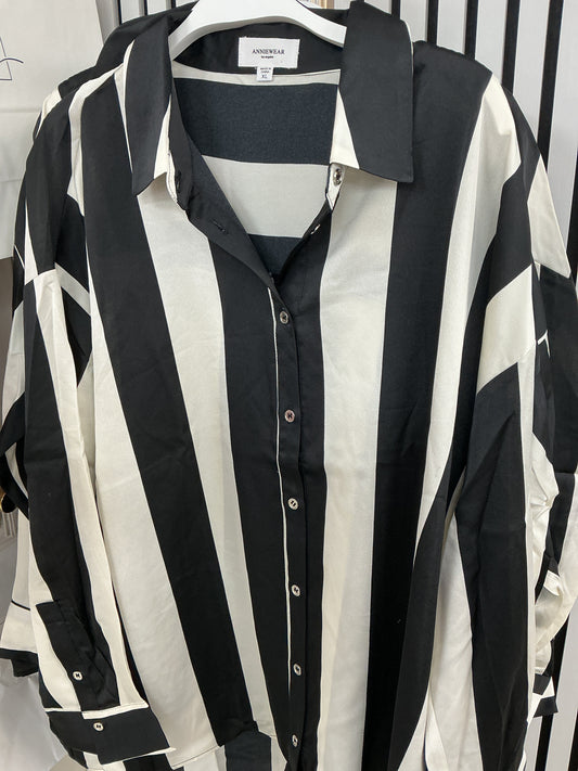 Striped button up – Lavish 31