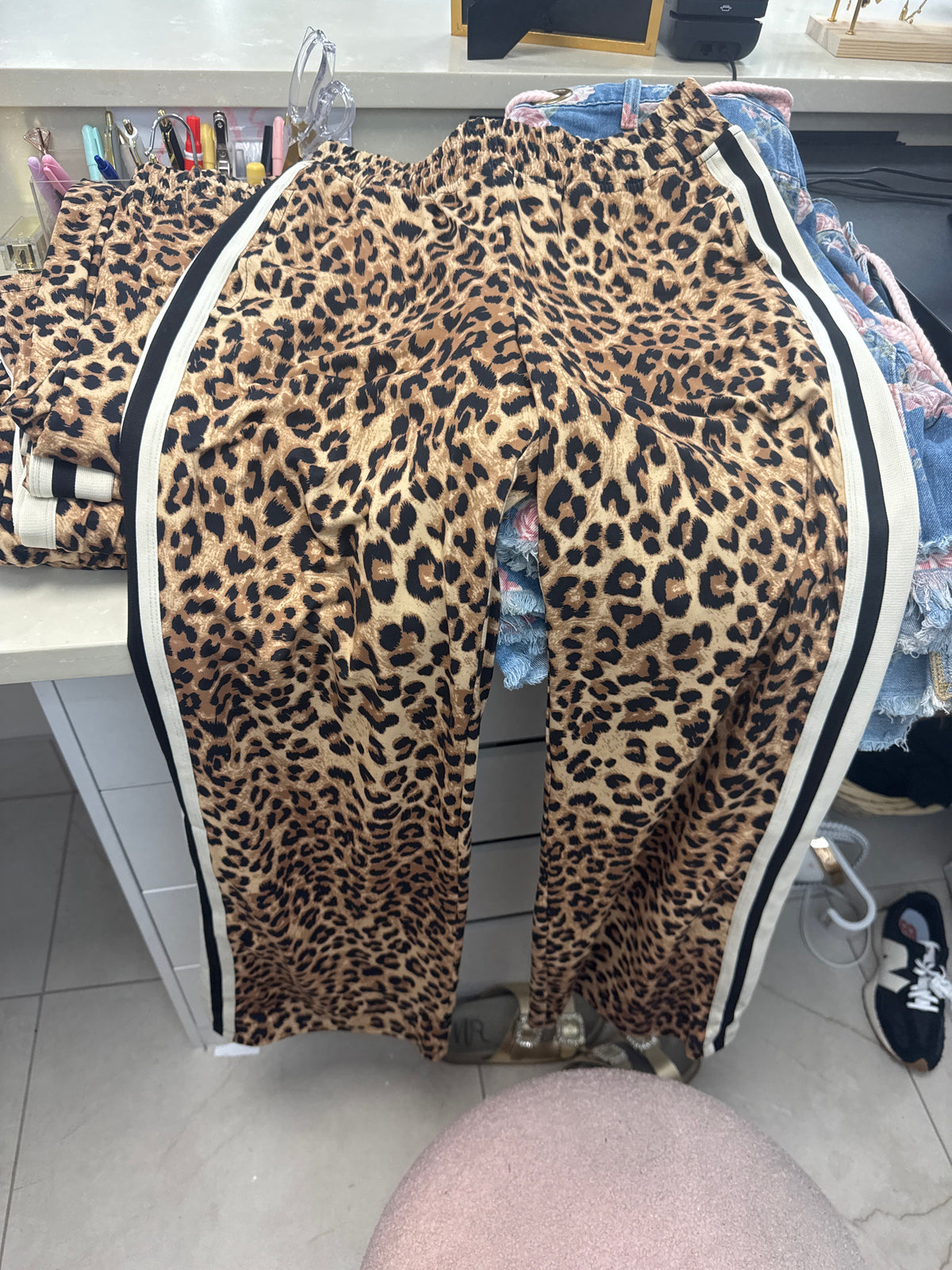 Cheetah black/white sweats – Lavish 31