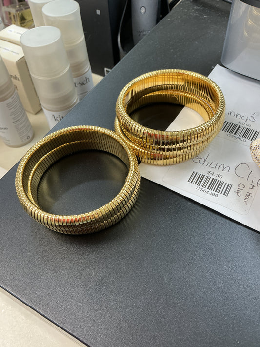 Gold bangle bracelet – Lavish 31