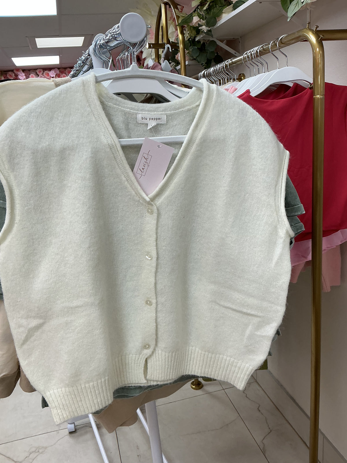 Cream cardigan – Lavish 31