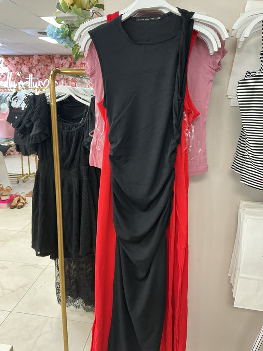 Black dress with rouching – Lavish 31