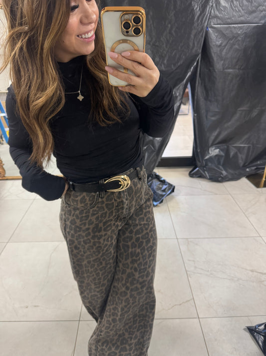 Gold round skinny belt – Lavish 31