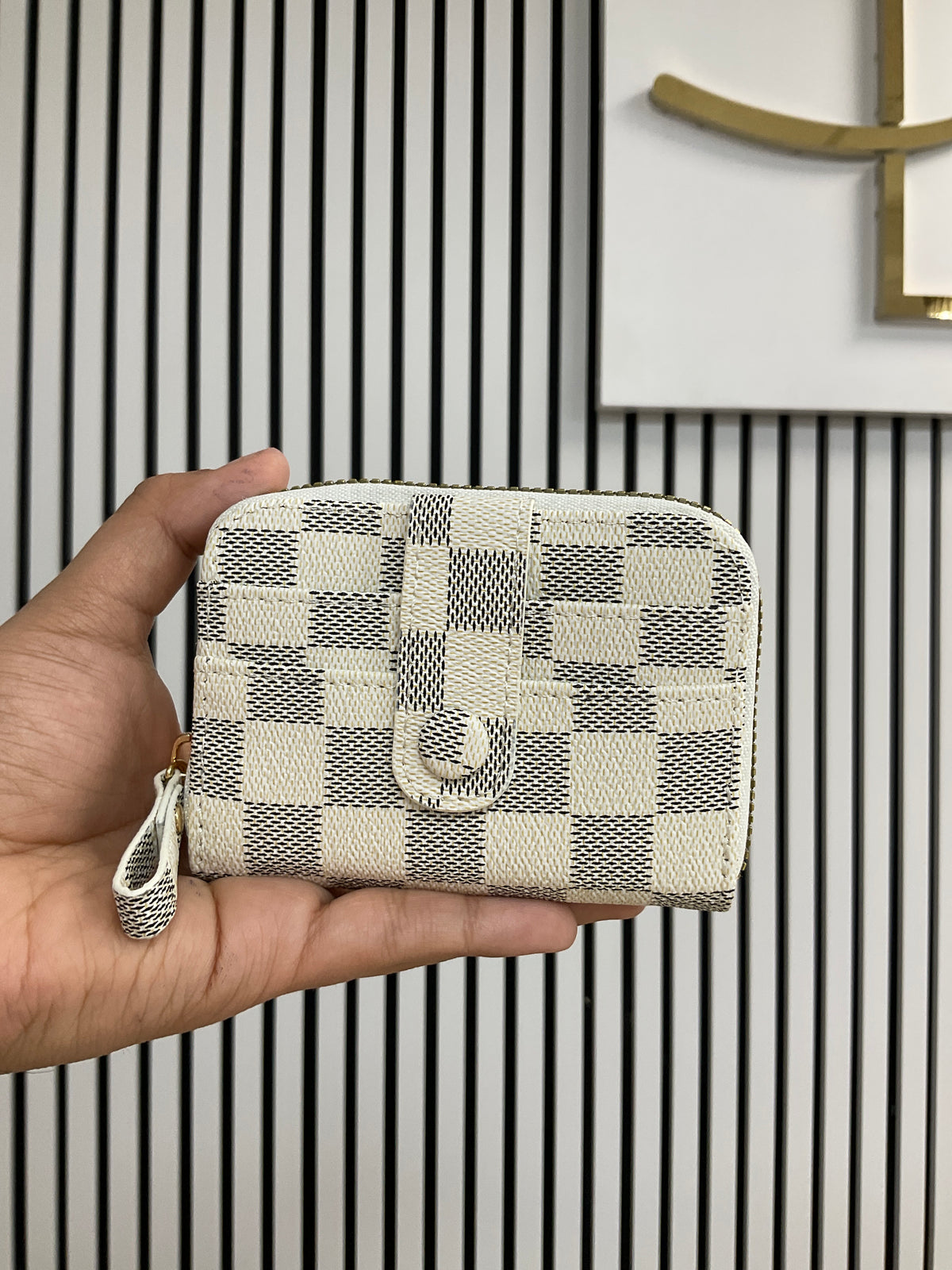 White checkard wallet – Lavish 31