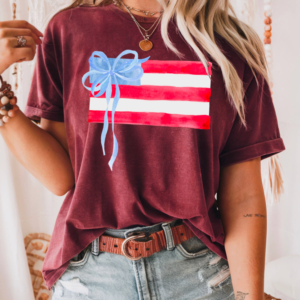 Beige Coquette American Flag, July 4th Graphic Tee, Gildan – Lavish 31 (view 9)