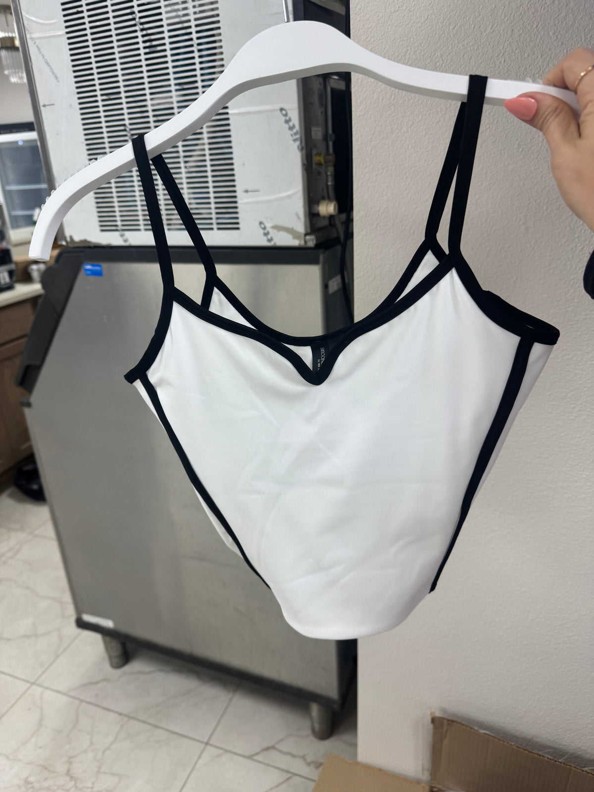 White work out tank with black – Lavish 31