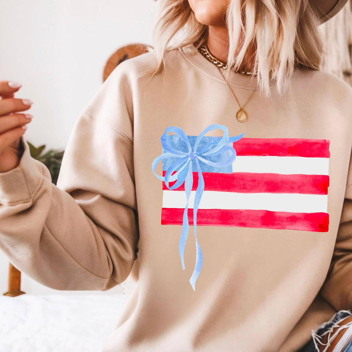 Coquette American Flag, July 4th Patriotic Sweatshirt: Red – Lavish 31 (view 3)