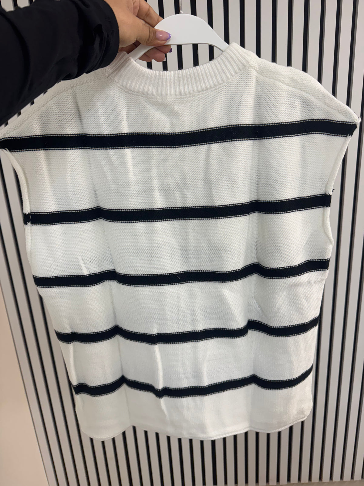 White striped short sleeve shirt – Lavish 31