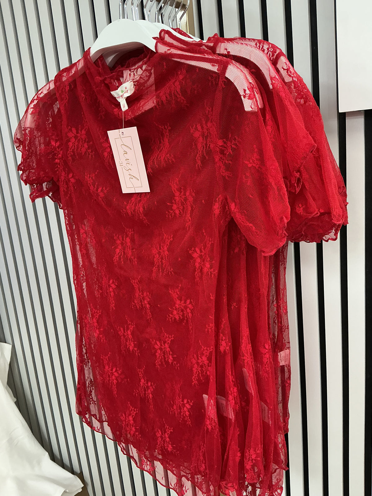 Red short sleeve mesh top – Lavish 31