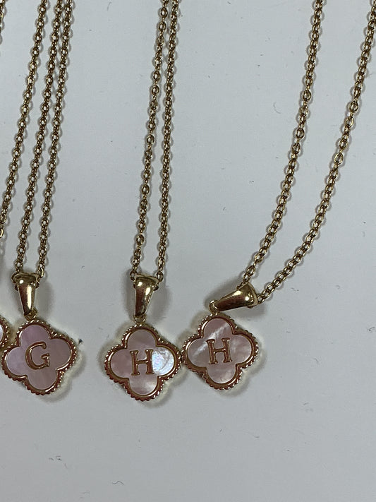 H clover letter necklace – Lavish 31