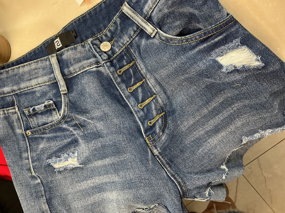 Button fly blue shorts – Lavish 31