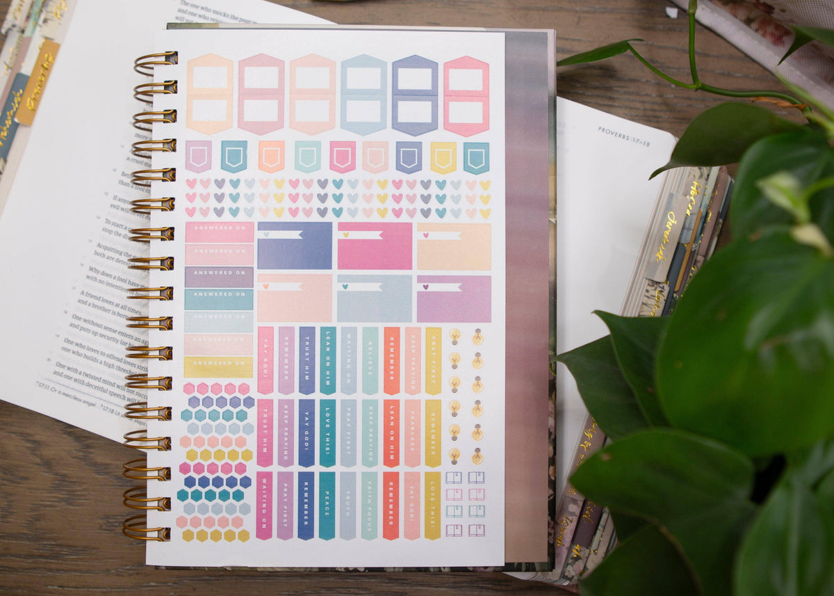 Be Still Prayer Journal, Womens Prayer Journal – Lavish 31 (view 2)