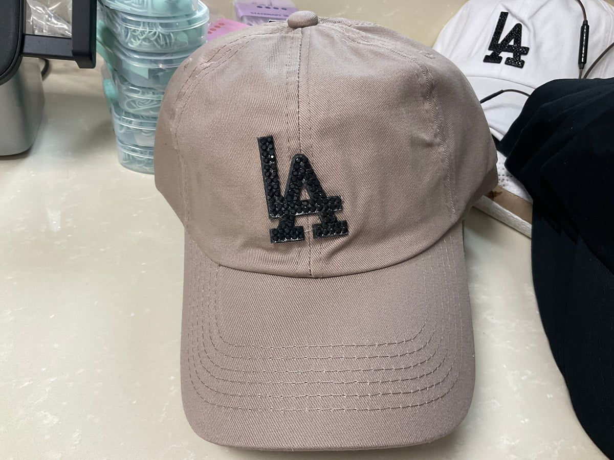 Brown hat with black LA – Lavish 31
