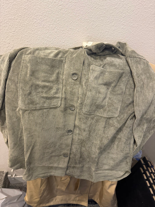 Sage green light jacket – Lavish 31