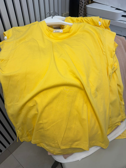 Yellow short sleeve solid top – Lavish 31