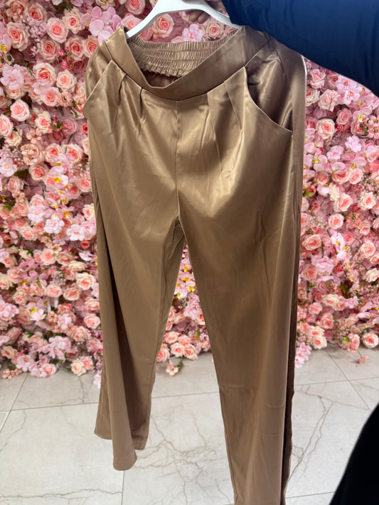 Champagne wide leg satin pants – Lavish 31