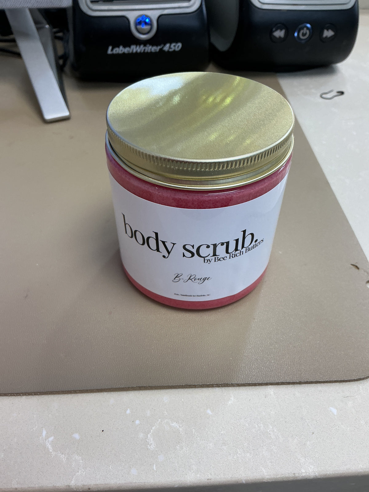 Body scrub – Lavish 31