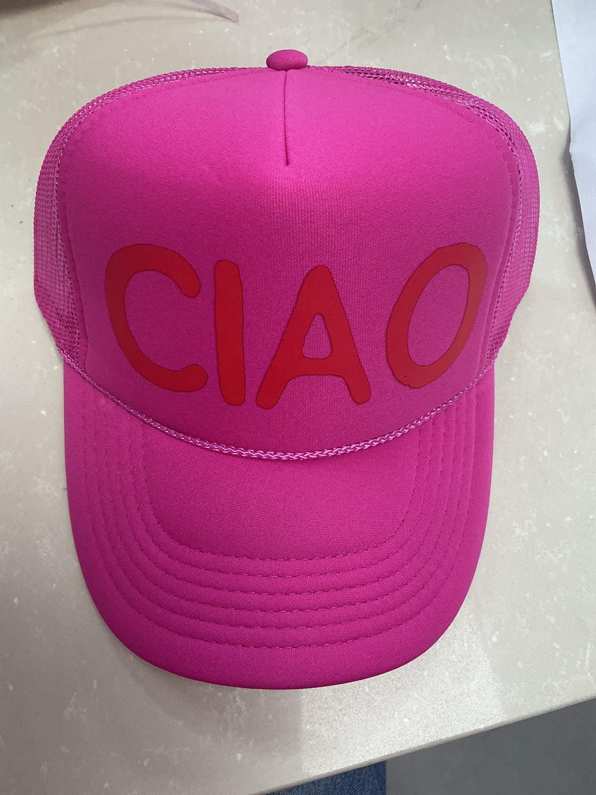 Ciao bright pink/red hat – Lavish 31