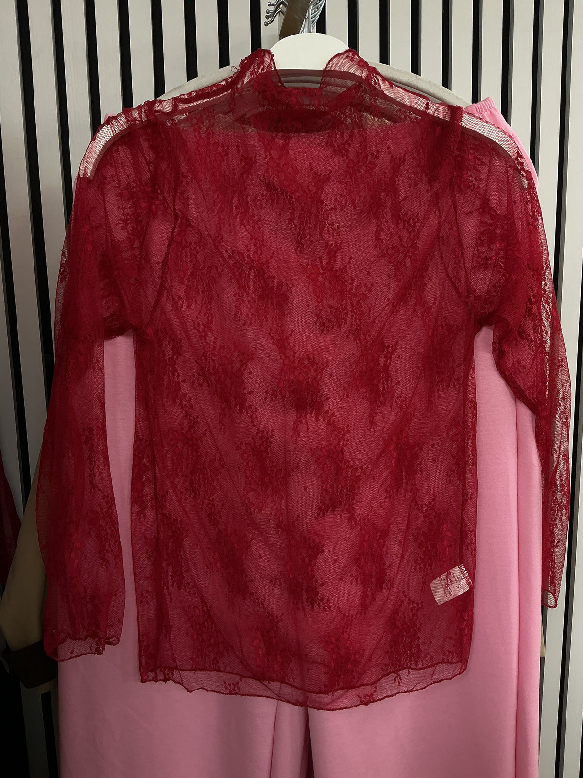 Red lace top – Lavish 31