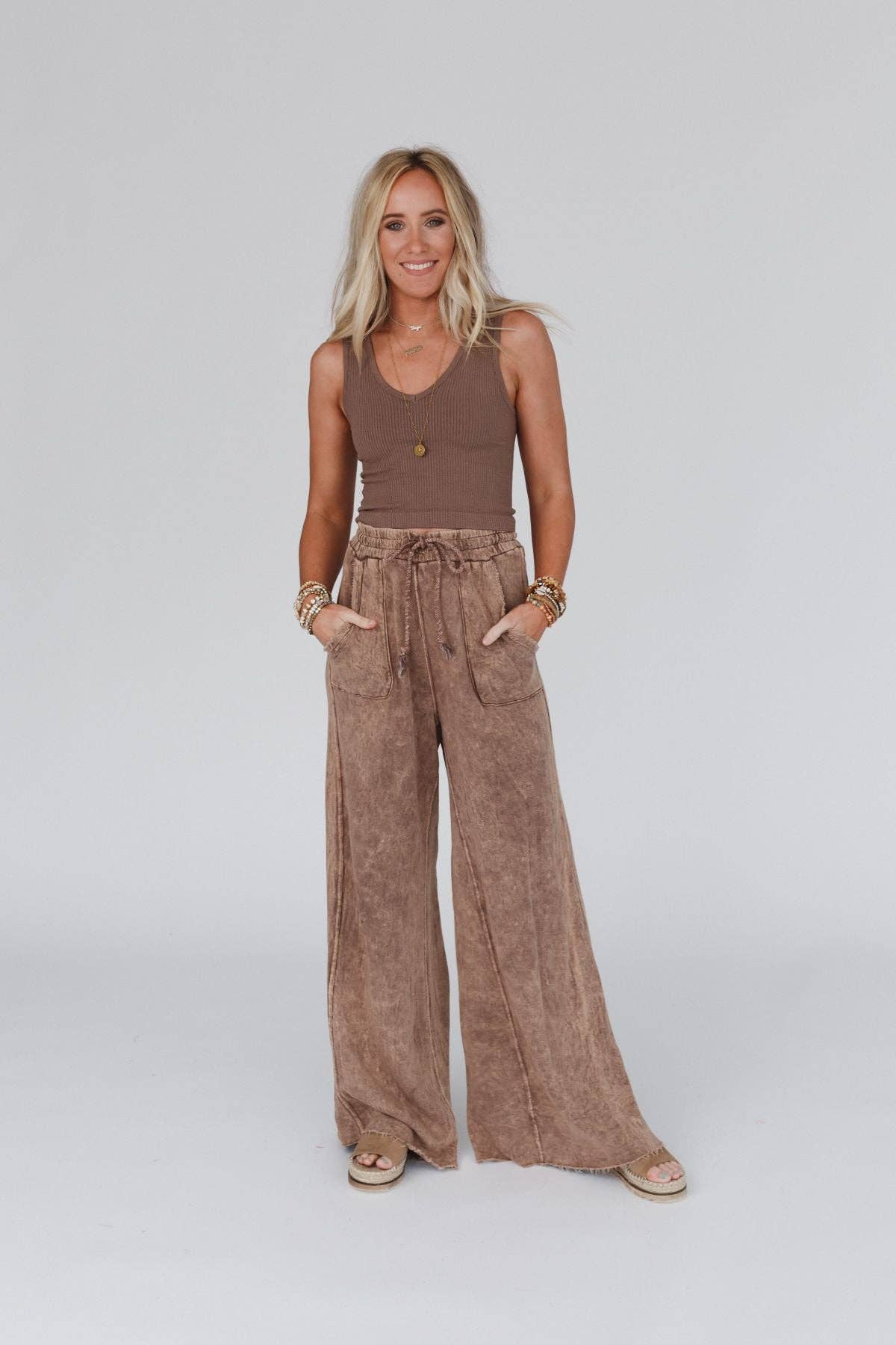 Relaxing Wide Leg Pant -brown – Lavish 31 (view 6)