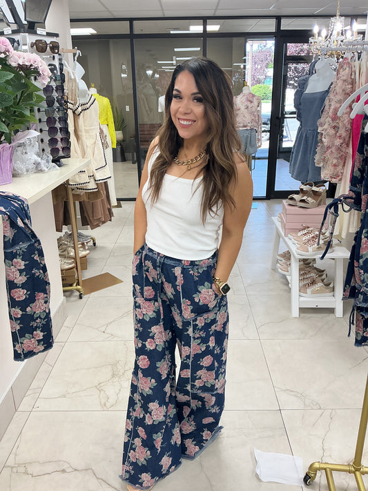 Denim flower pants – Lavish 31