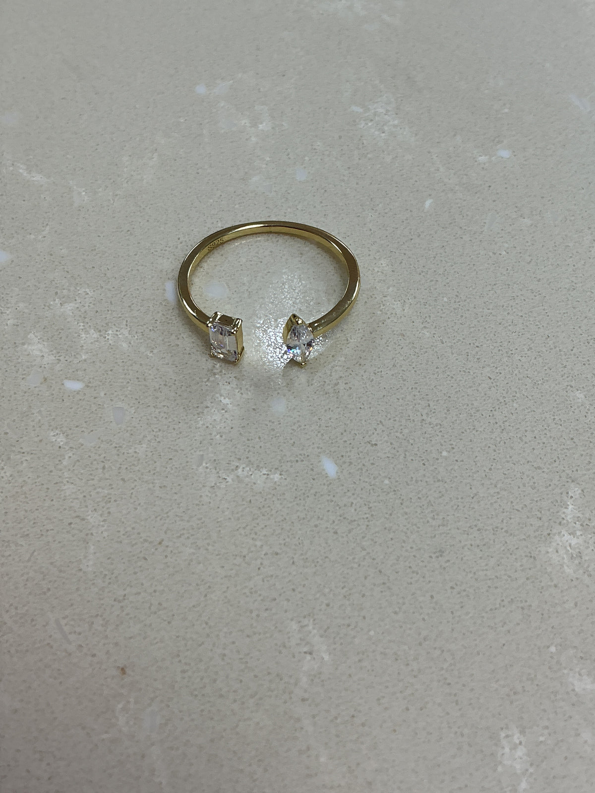 Gold gem ring – Lavish 31