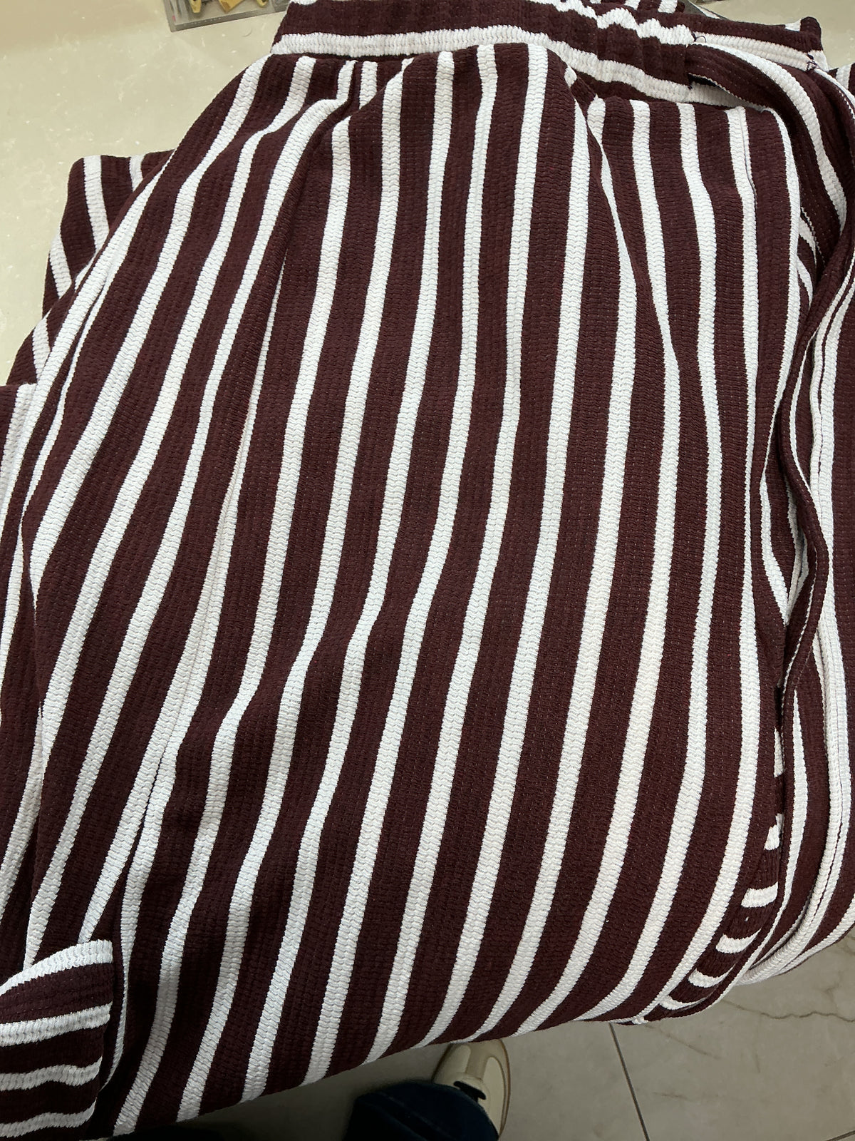 Burgundy plus size pants – Lavish 31