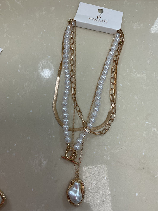 Gold pearl stack necklace – Lavish 31