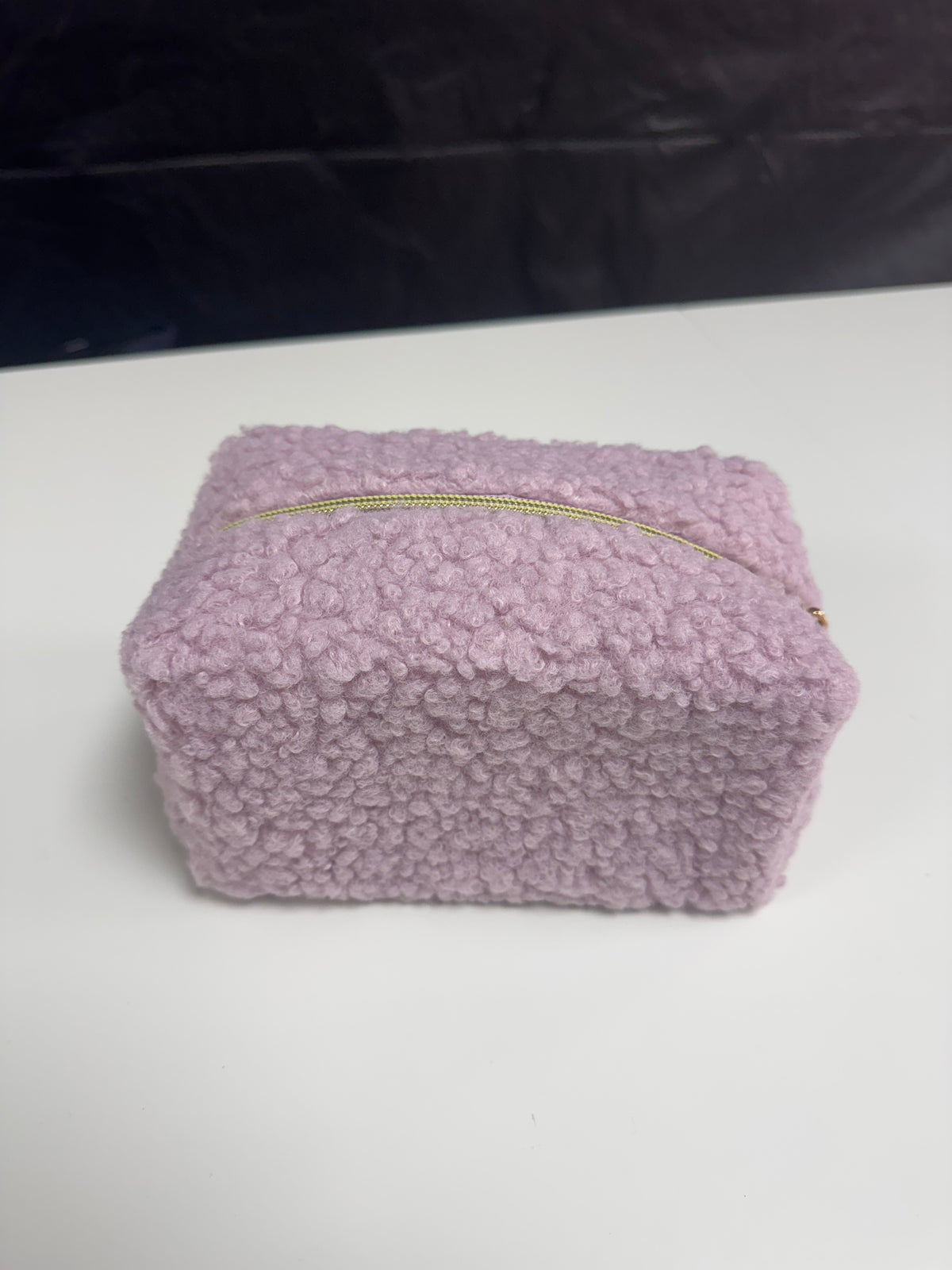 Lavender makeup bag – Lavish 31 (view 5)